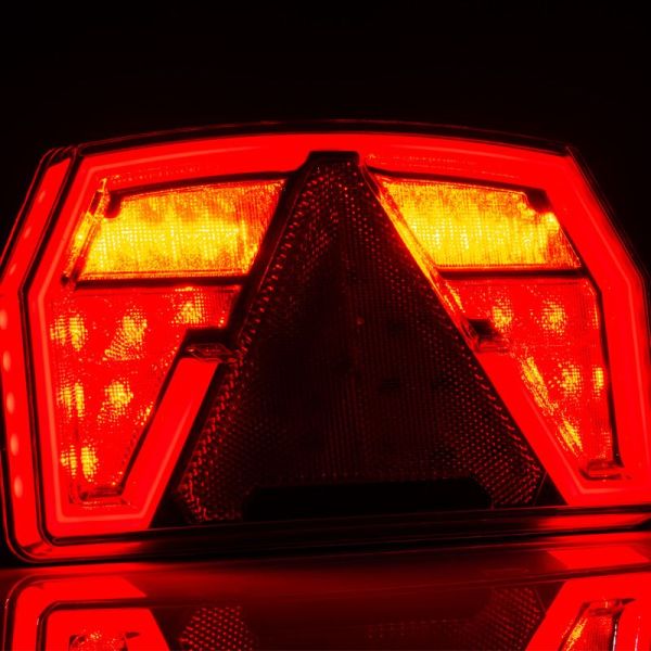 Lanterna traseira de LED com triângulo 12V 3/4 Funções e Posição Efeito Neon 2A R1 S1 Com Cabo FT-371 Fristom Bajonet | leonleds