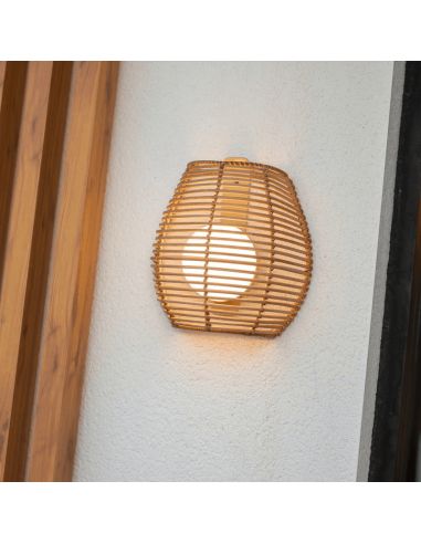 Aplique LED exterior natural sin cables Bossa Wall ambiente