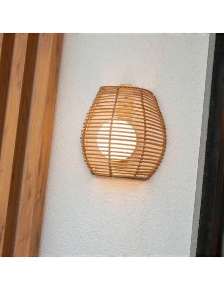 Aplique LED exterior natural sin cables Bossa Wall ambiente