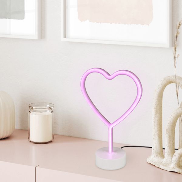 Candeeiro de mesa coração por Trio Lighting ambient | LeonLeds.com