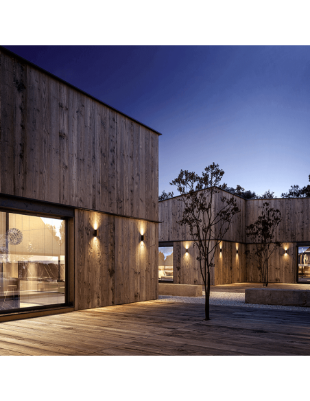 Aplique de pared de madera Beret de dos luces 2xGU10 ambiente