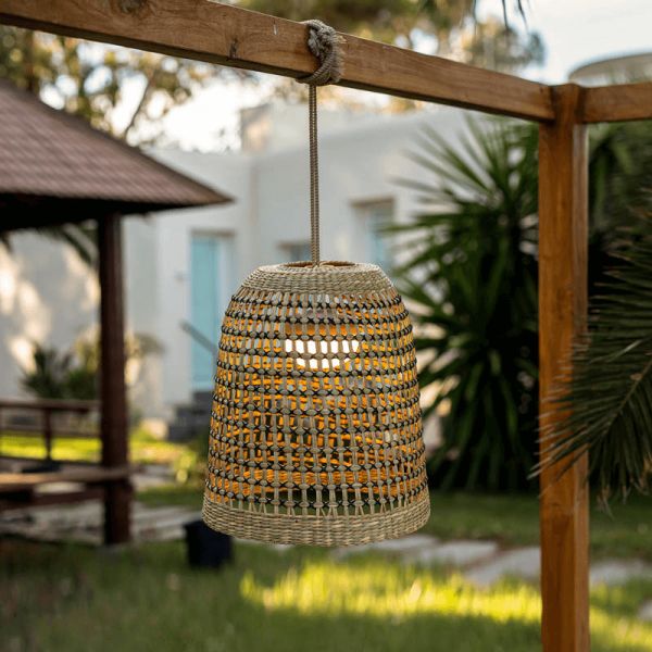 Lámpara colgante para exterior sin cable fibras naturales Positano New Garden | LeonLeds Iluminación