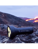Environnement Lampe de poche LED très puissante 4500Lm et jusqu'à 720 mètres de portée P18R Signature LedLenser | leonleds