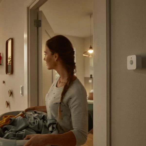 Sensor de movimiento Philips Hue Motion foto ambiente