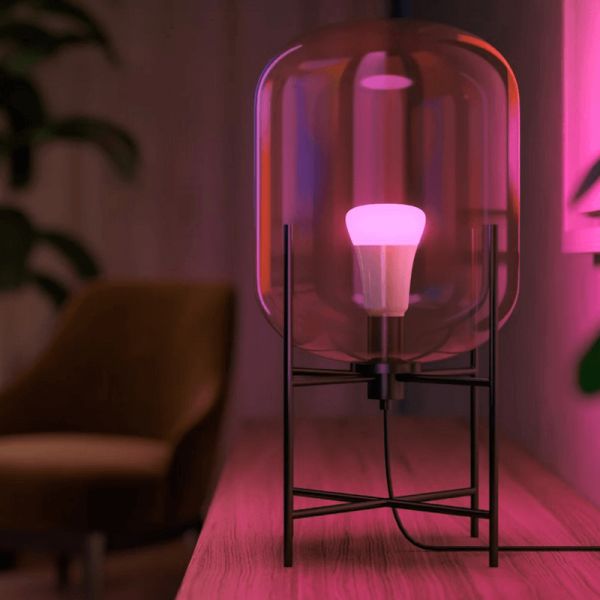 Bombilla inteligente Philips Hue White and Color Ambiance LED 6.5W 2000K-6500K RGB A60 E27 830lm Pack 2 tono luz rosa