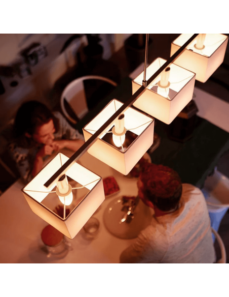 Philips Hue White Ambiance Ampoule LED Intelligente 4W 2200K-6500K Bougie 470lm E14 Lumière Blanche Photo Ambiante