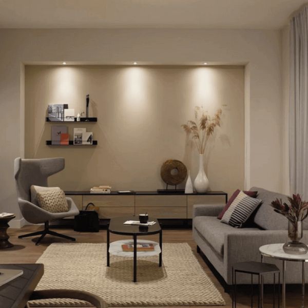Bombilla  inteligente Philips Hue White Ambiance LED 5W 2200K-6500K GU10 350lm Pack 3 foto salón