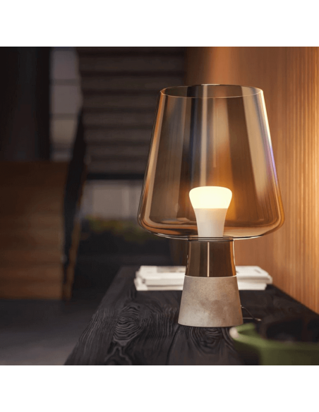 Philips HueWhite 9W A60 Smart Bulb 2700K Warm White Dimmable E27 806lm Pack 3 em One Candeeiro de mesa