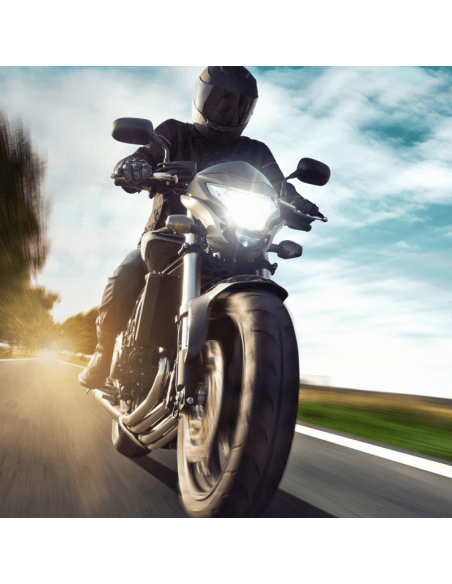 Ampoule LED H7 Ultinon PRO6000 12V +230% de lumière en plus LUM11972U6000X1 Moto Philips ambient | leonleds