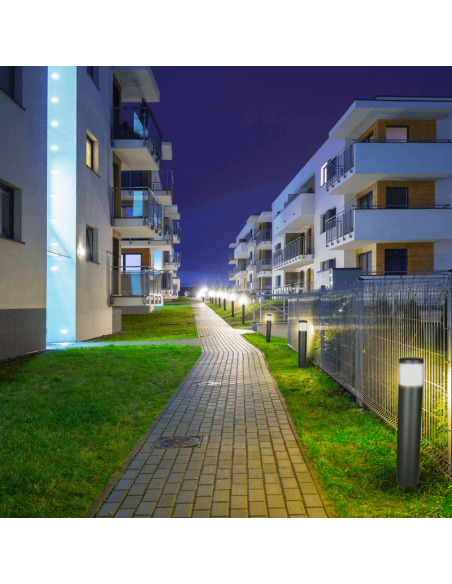 Baliza exterior E27 IP65 Chicago rectangular ambiente