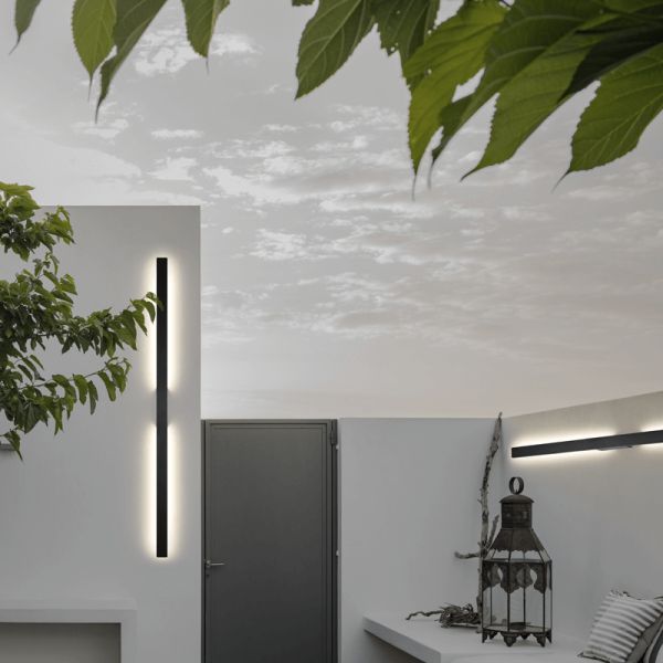 Grande applique d'extérieur LED Lotus noire 24W - Environnement IP54