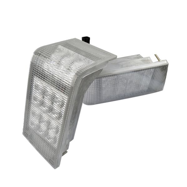 Faros LED delanteros largas y cortas con potencia de 90W válidos para tractores Magnum serie 7000 | LeonLeds