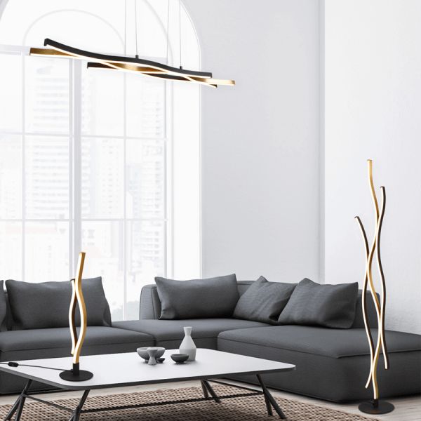 Lámpara de pie moderna Blaze 35W dorada en un salón| LeonLeds