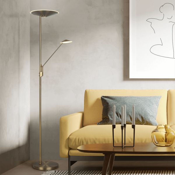 Lampadaire LED Brantford bronze antique dans un salon | leonleds