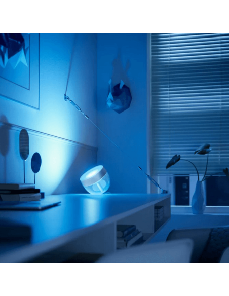 Lámpara de sobremesa LED inteligente Iris plata foto ambiente luz colores| LeonLeds