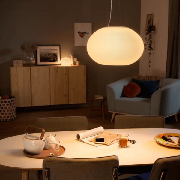 Lámpara de techo inteligente Flourish luz encendida| LeonLeds
