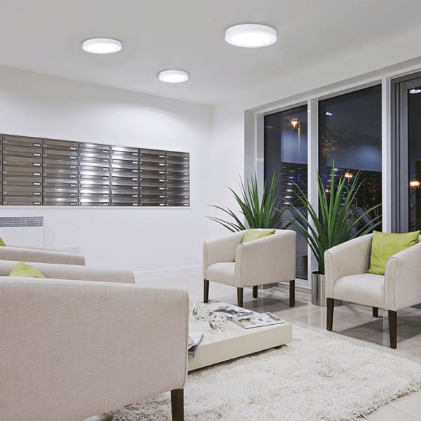 Lâmpada de teto LED redonda Kore 28cm branca 24W 1930Lm 3000K ou 4000K ambiente