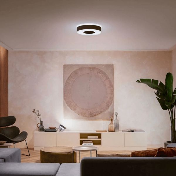Plafón de techo LED inteligente Philips Hue Infuse M negro luz cálida en salón