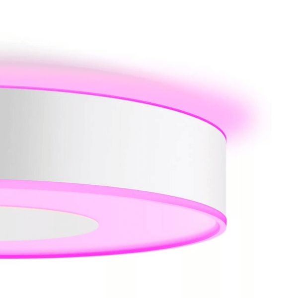 Plafón de techo LED inteligente Philips Hue Infuse L blanco detalle luz encendida