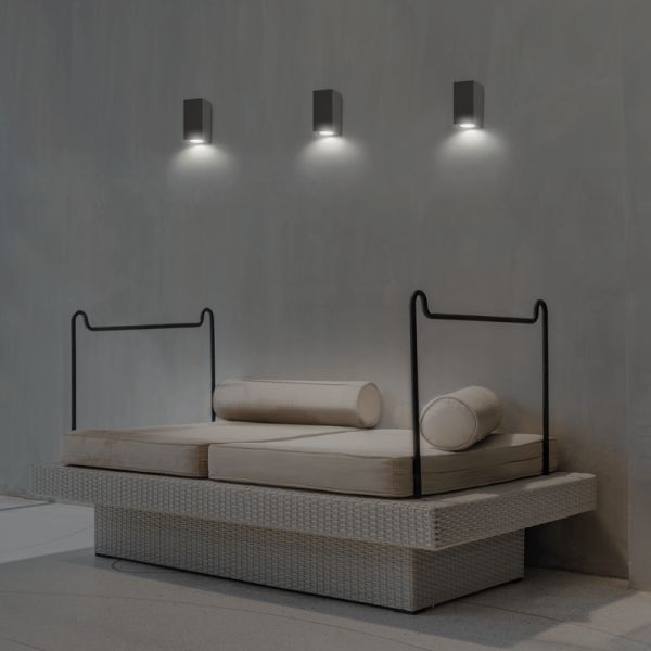 Applique d'extérieur LED Okra anthracite 3000K 6W 550Lm ou 1100Lm ambiant