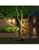 Foco LED para exteriores Lily XL 15W campana desmontable en un espacio exterior