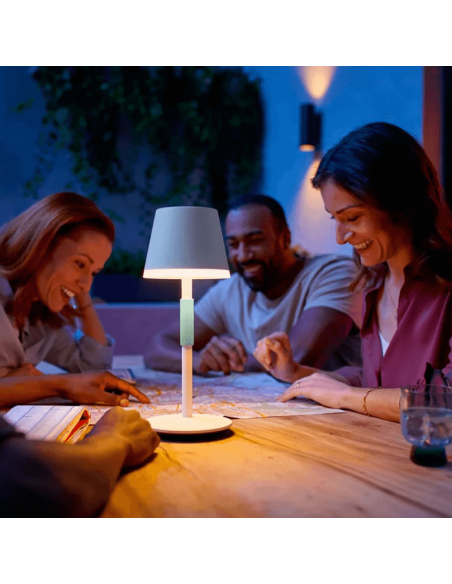 Lámpara de mesa portátil LED inteligente Hue Go blanco imagen ambiente