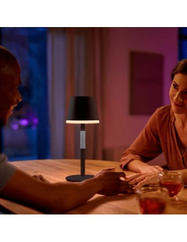 Lámpara de mesa portátil LED inteligente Hue Go negro-gris foto ambiente