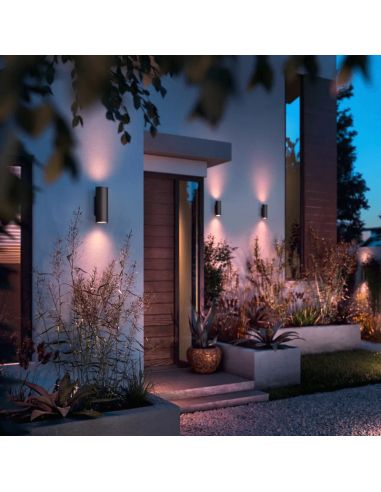 Aplique pared LED inteligente Appear negro Philips Hue luz cálida en exterior