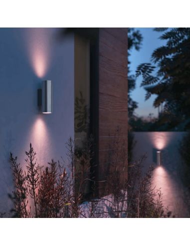 Aplique de pared LED exterior inteligente Appear aluminio luz rosa en el exterior