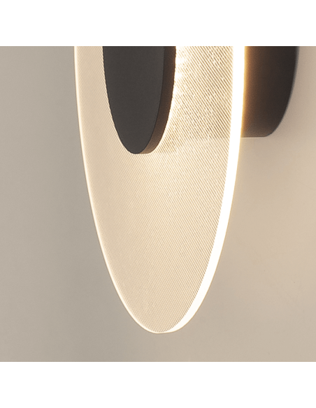 Aplique de Pared LED Venus negro-dorado pequeño 9W 3000K detalle