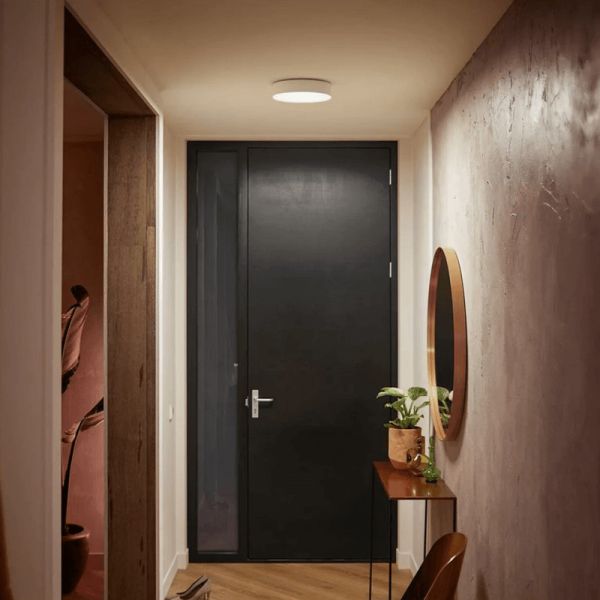 Petit plafonnier LED intelligent blanc Enrave photo d'ambiance