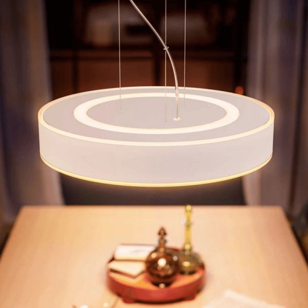 Lámpara techo LED inteligente Enrave blanco 33,5W luz encendida