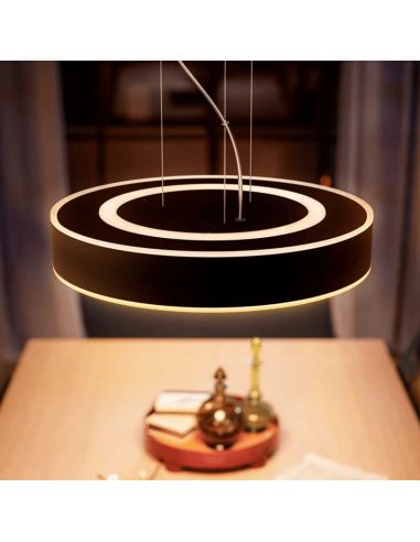 Plafonnier LED intelligent Enrave noir 33,5W lumière chaude allumée