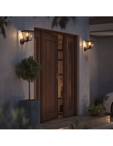 Aplique para exterior LED Inara Negro 1 luz 7W producto en el exterior