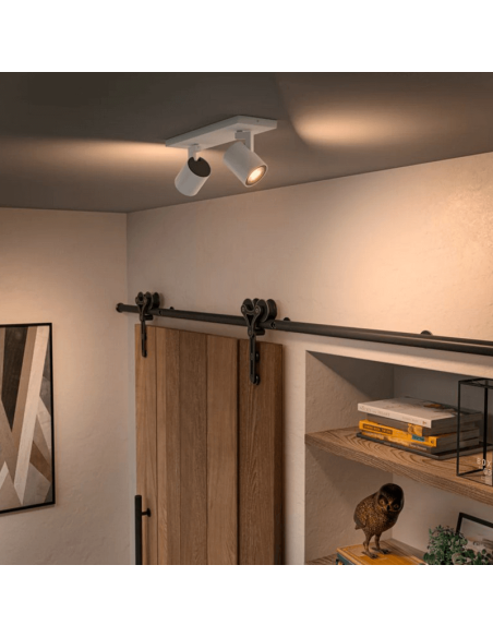 Foco LED 2 luces Runner blanco 2x5W en una habitacion