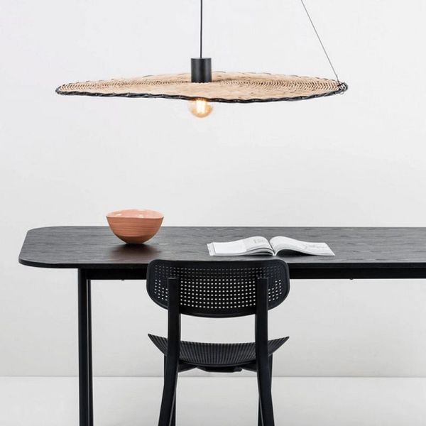 Lámpara colgante negra y de ratán Costas con forma de platillo ø1000 Faro Barcelona 68590-70 Ambiente| LeonLeds