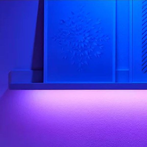 Kit de inicio Tira LED 2 m Inteligente a todo color, control por voz y Wifi ambiente