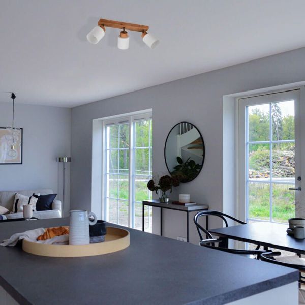 Foco de techo y pared madera natural Assam 3xE14 25W ambiente