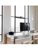 Aplique de pared LED Parma blanco en un salón