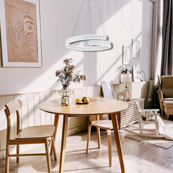 Plafonnier LED Parma finition métal blanc et intensité variable IP20 dans un salon