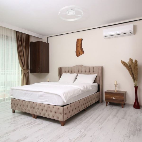 Plafón LED techo Parma acabado blanco regulable en una habitación