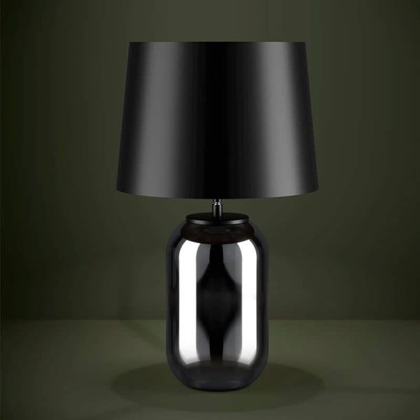 Lámpara de sobremesa Cuite, vidrio ovalado negro transparente con pantalla cónica metal negro ambiente