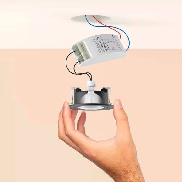 Pack 2 Focos LED Philips Hue White and Color Ambiance 12V MR16 GU5.3 5W |LeonLeds