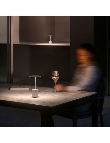 Lampe de table LED portable rechargeable YORU, couleurs - 2700K, 400Lm, 2,6W ambiante, intérieure et extérieure