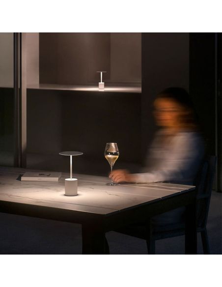Lámpara LED de mesa portátil YORU recargable, colores - 2700K, 400Lm, 2.6W ambiente, interior y exterior