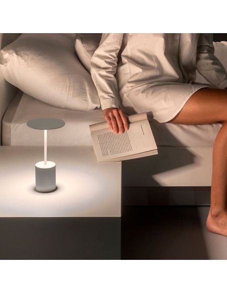 Lampe de table LED portable rechargeable YORU, couleurs - 2700K, 400Lm, 2,6W ambiante, intérieure et extérieure