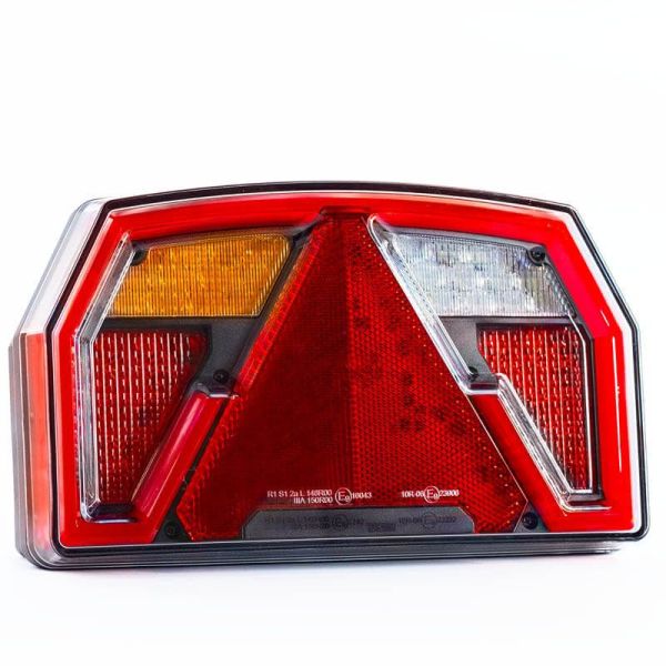 Piloto trasero LED con triangulo 12V 6 Funciones y Posición Efecto Neon AR F1 R1 S1 2A IIIA Con Cable FT-372 Fristom | LeonLeds