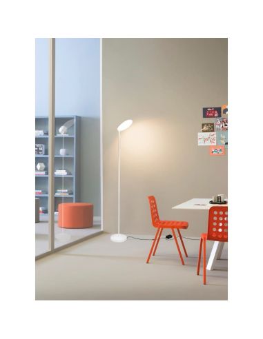 Candeeiro de pé para sala de estar NASSAU 30W regulável 3000K ambiente branco/preto