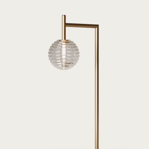 Candeeiro de mesa LED DOUL com vidro ajustável e acabamento em metal dourado