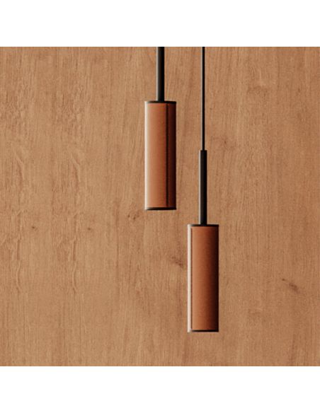 TURA Plafonnier LED dimmable noir et marron détail tulipes